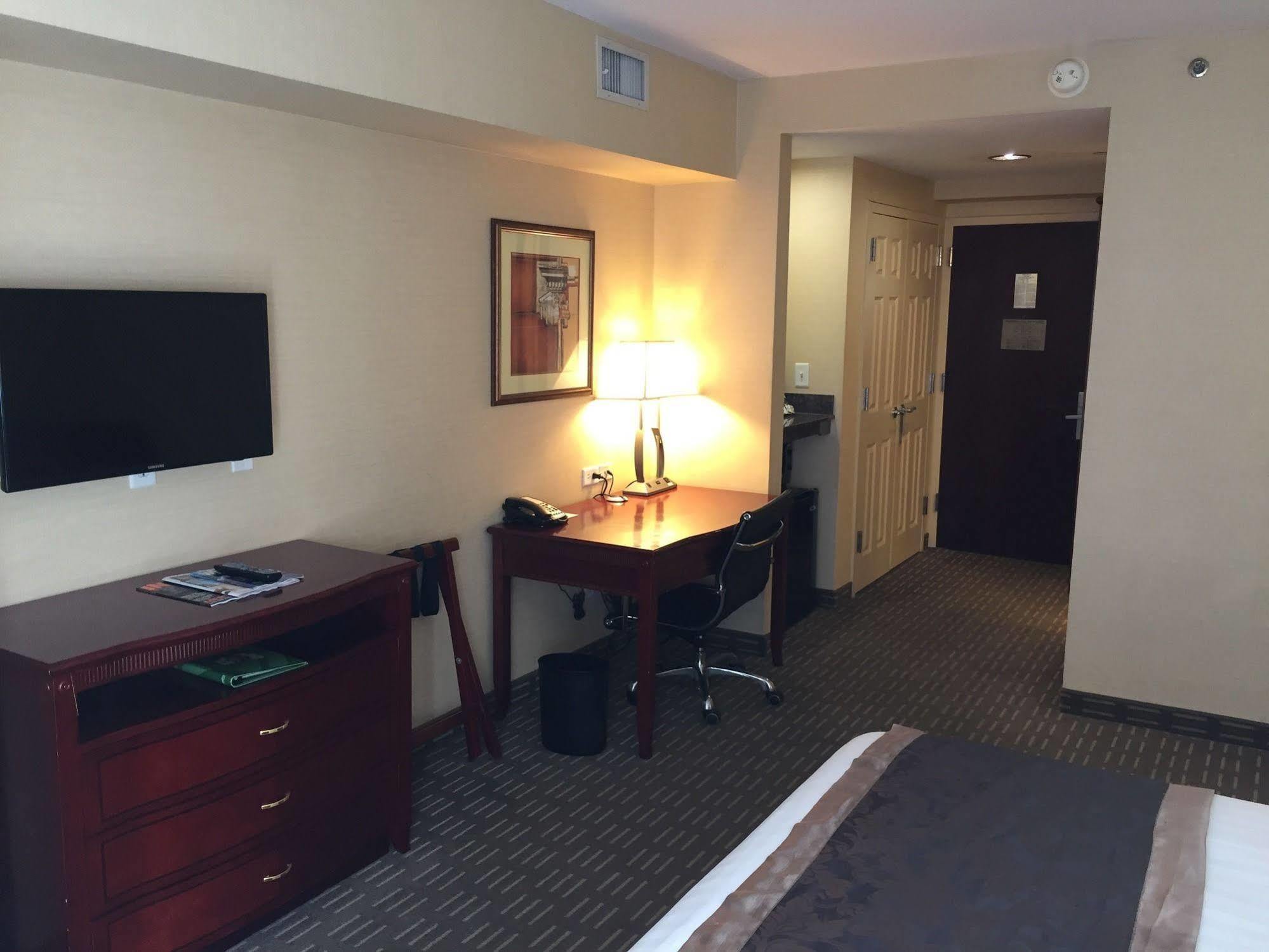 Wingate By Wyndham Manhattan Midtown New York Exterior foto